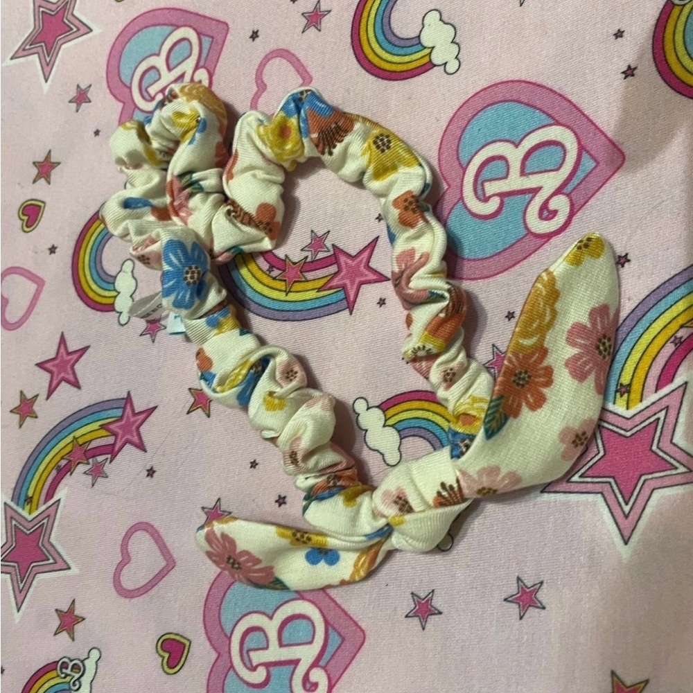 Posh Peanut x Hello Kitty child’s head wrap